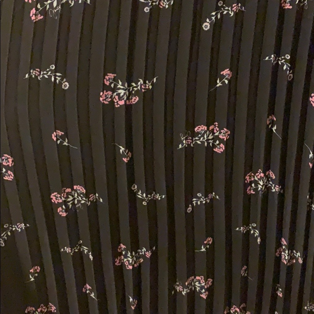 Dress - Picture 5 of 6